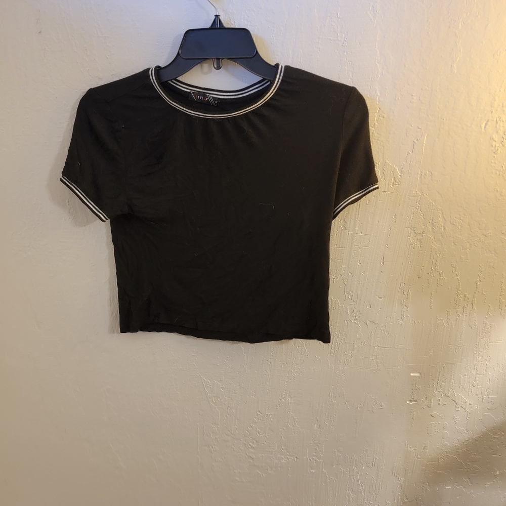 Black shirt